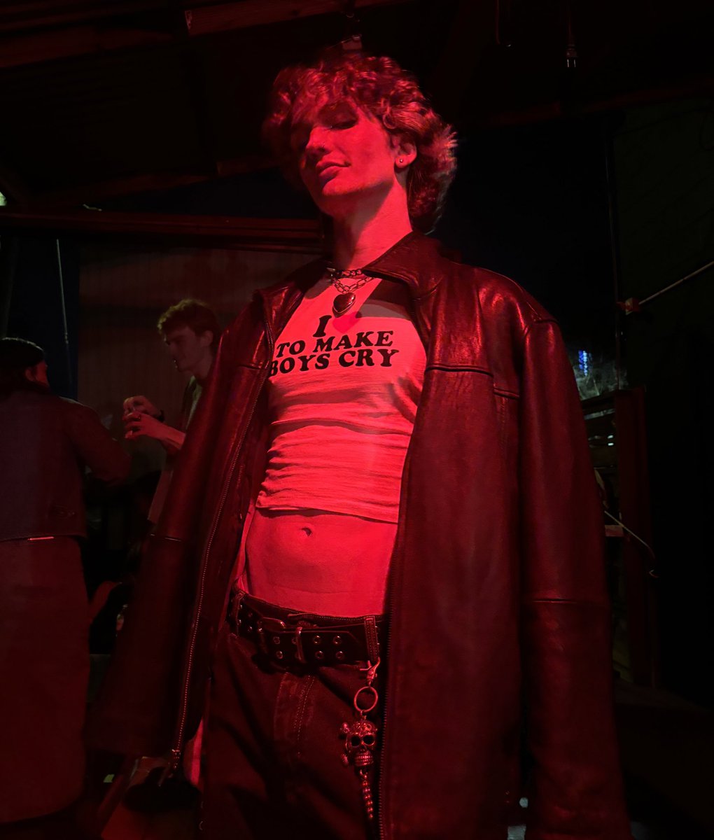 —̳͟͞͞✰HEATH tweet media