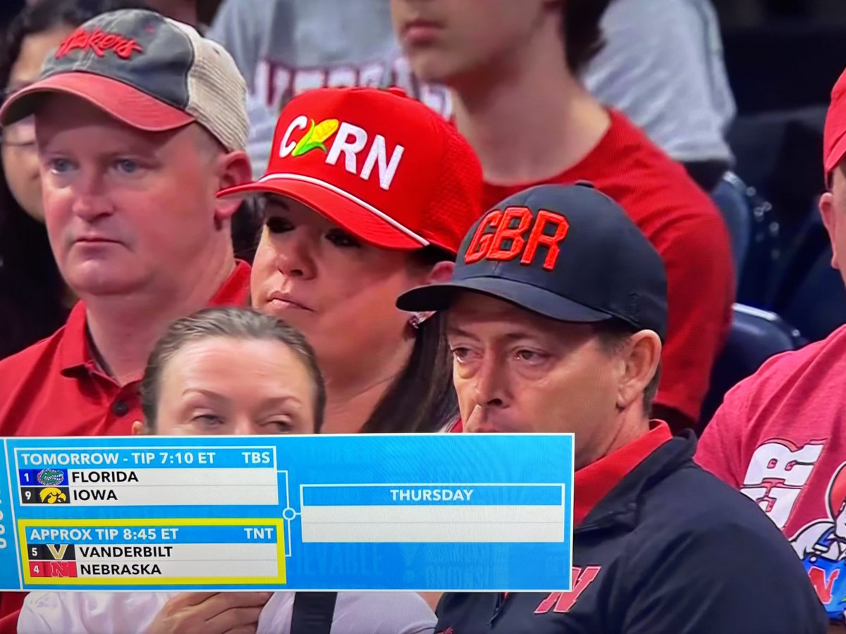 Christopher Powers tweet media