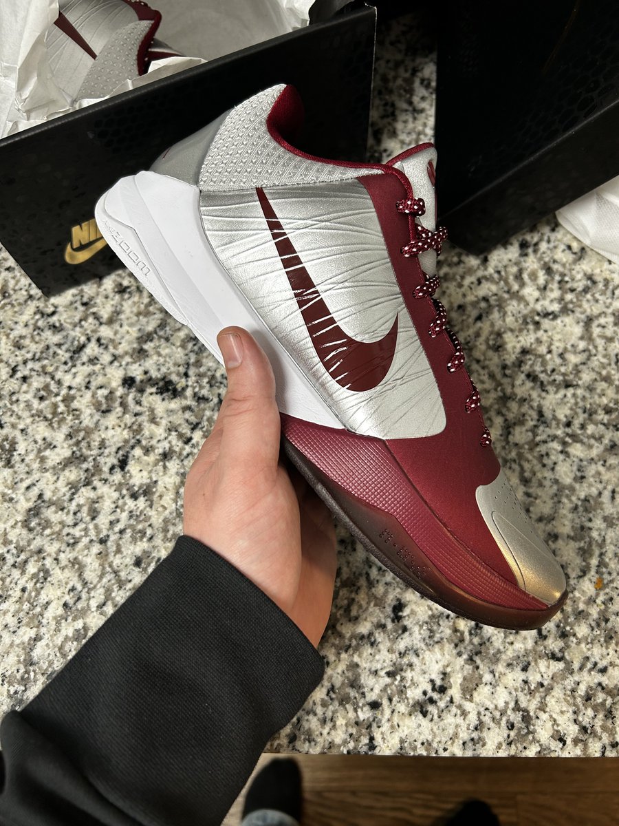 Uninstructedvision tweet media