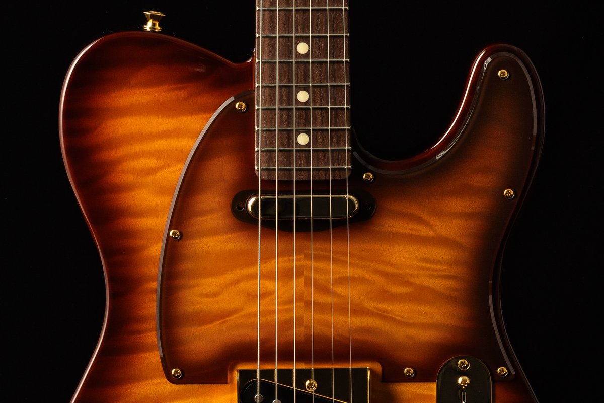 Fender_Official's tweet photo. ＃テレキャスター75周年  オフィシャルストア限定モデル🎸

「Made in Japan Limited 75th Anniversary Hybrid II Telecaster®」Fender Flagship Tokyo&amp;フェンダー公式オンラインショップにて、ご予約受け付け中！

ボディトップに美しいキルト材を採用した特別モデル🎸

https://t.co/8Jd6uB7DAJ https://t.co/jFGjpLLC2T