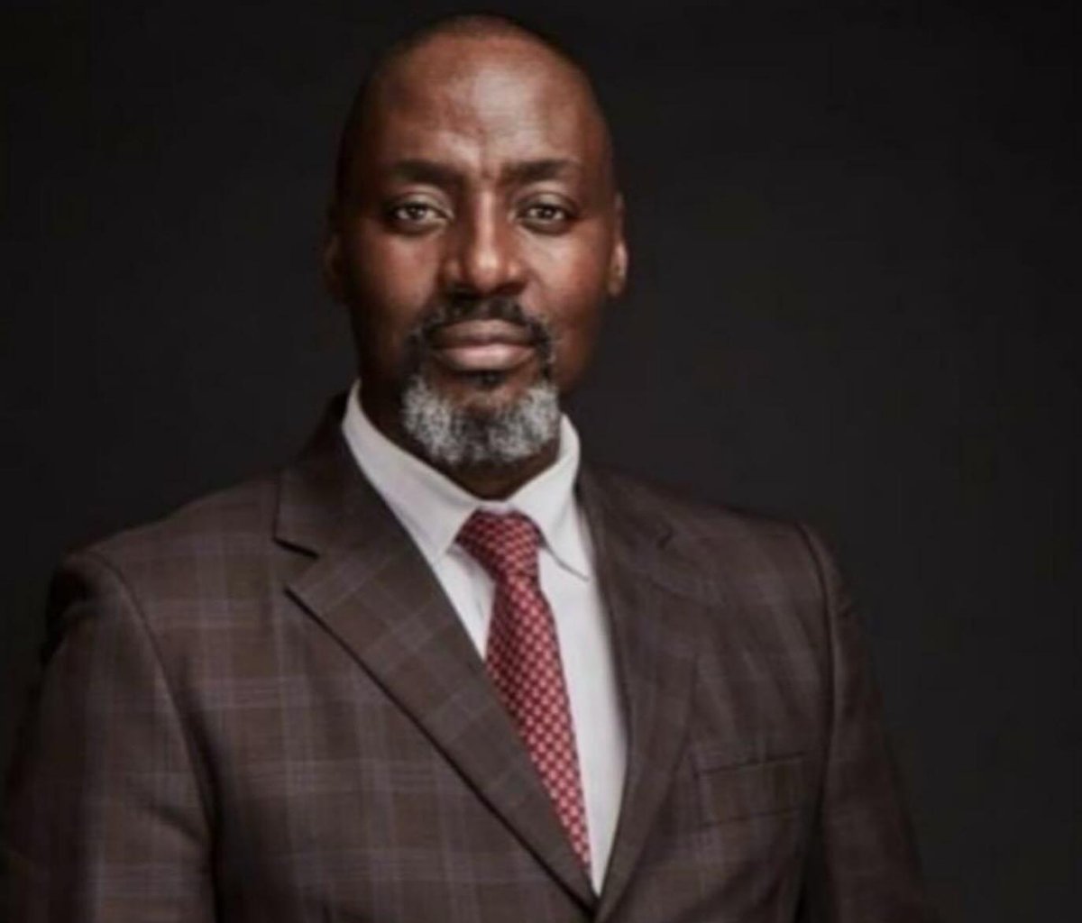 Zola seven tweet media