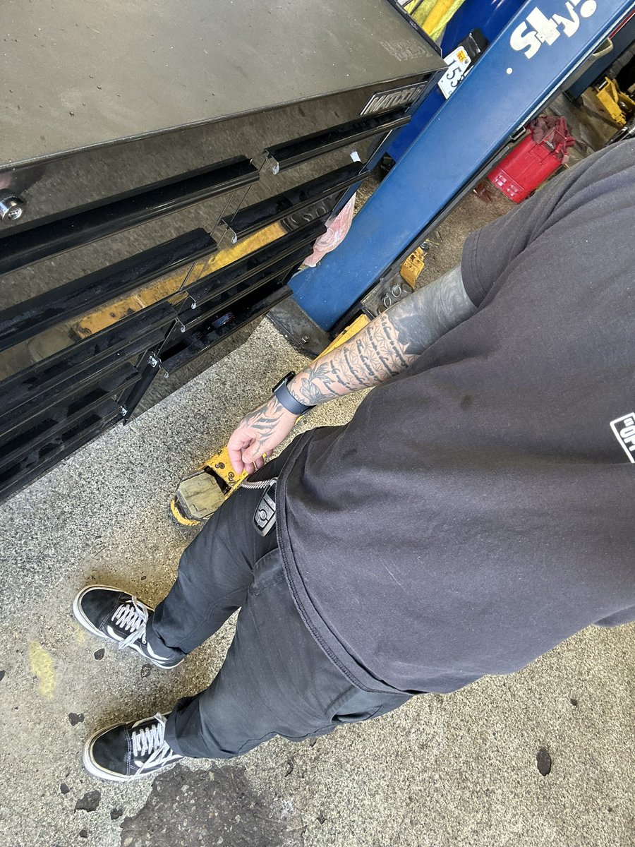 𝖄𝖔𝖞𝖆 tweet media