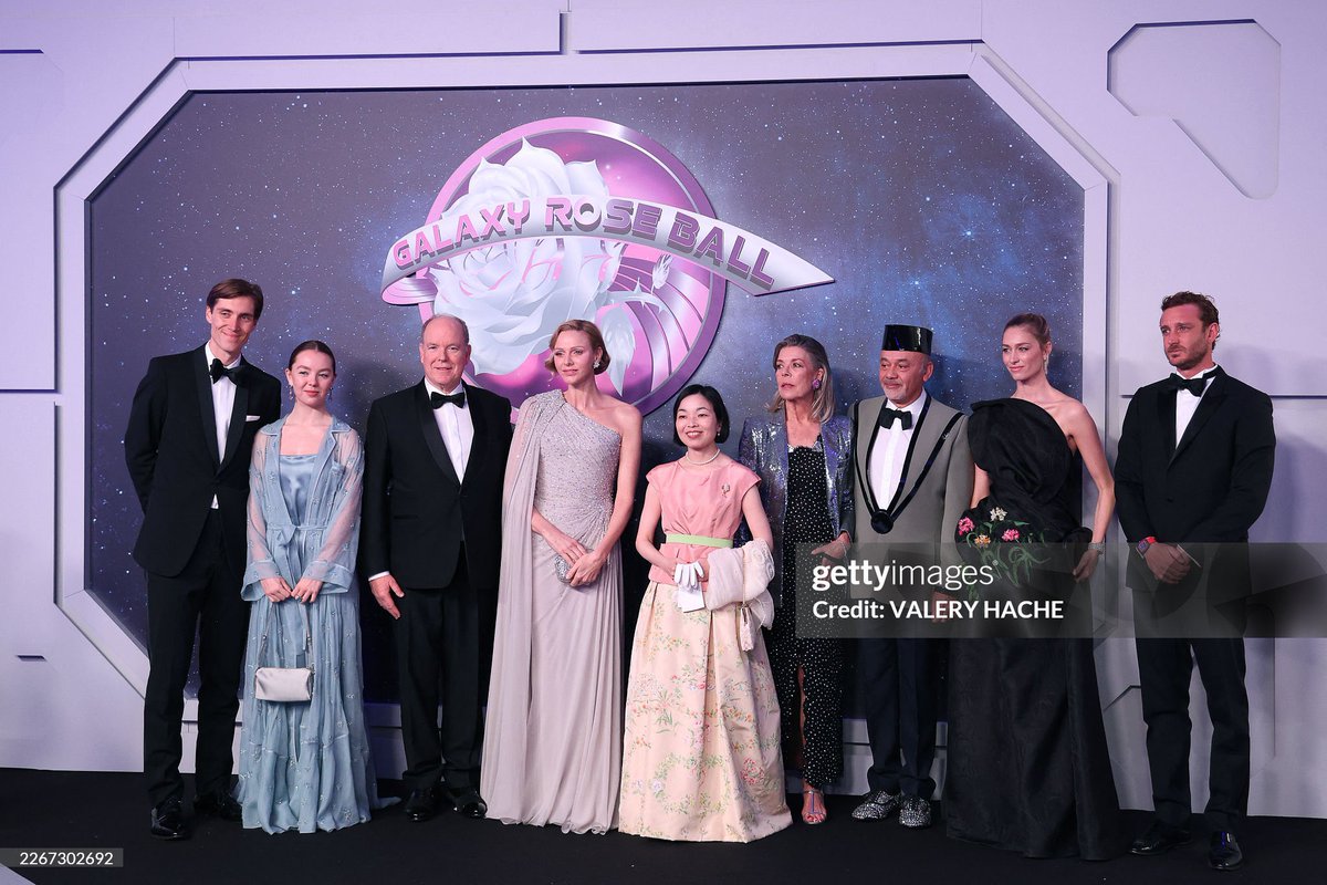 Royal News Network tweet media