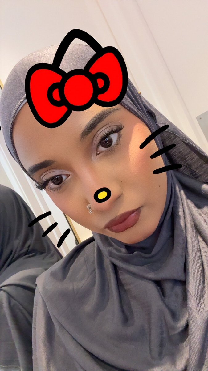 em 𐔌՞ ܸ.ˬ.ܸ ՞𐦯 tweet media