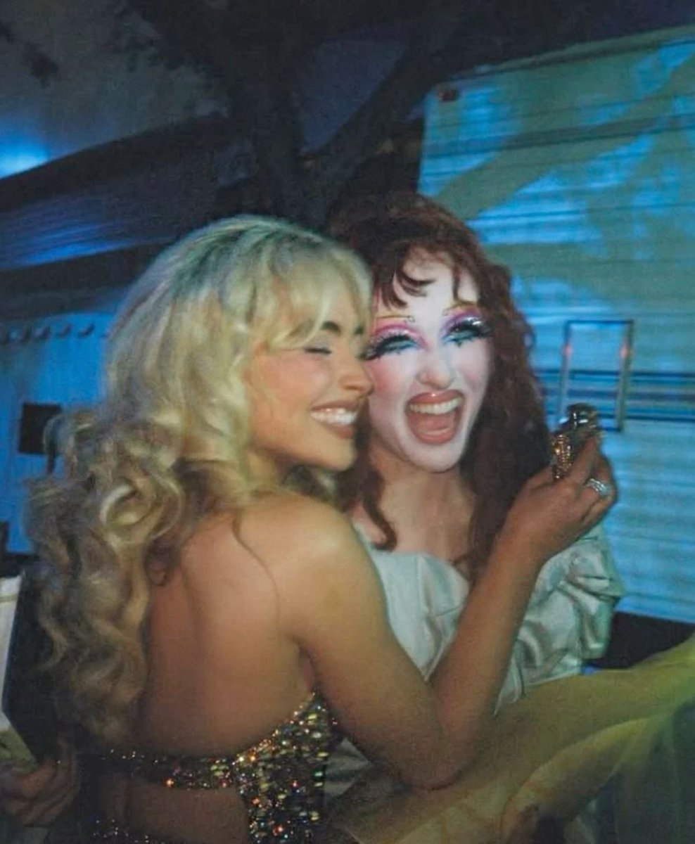 caroline ౨ৎ ☘︎ tweet media