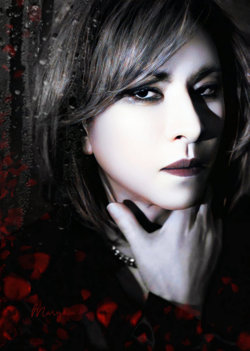 Endless rain, fall on my heart 心の傷に 
Let me forget all of the hate, all of the sadness... 🤲🥲🎶🎹

#EndlessRain #YOSHIKI <a href="/YoshikiOfficial/">Yoshiki</a>
