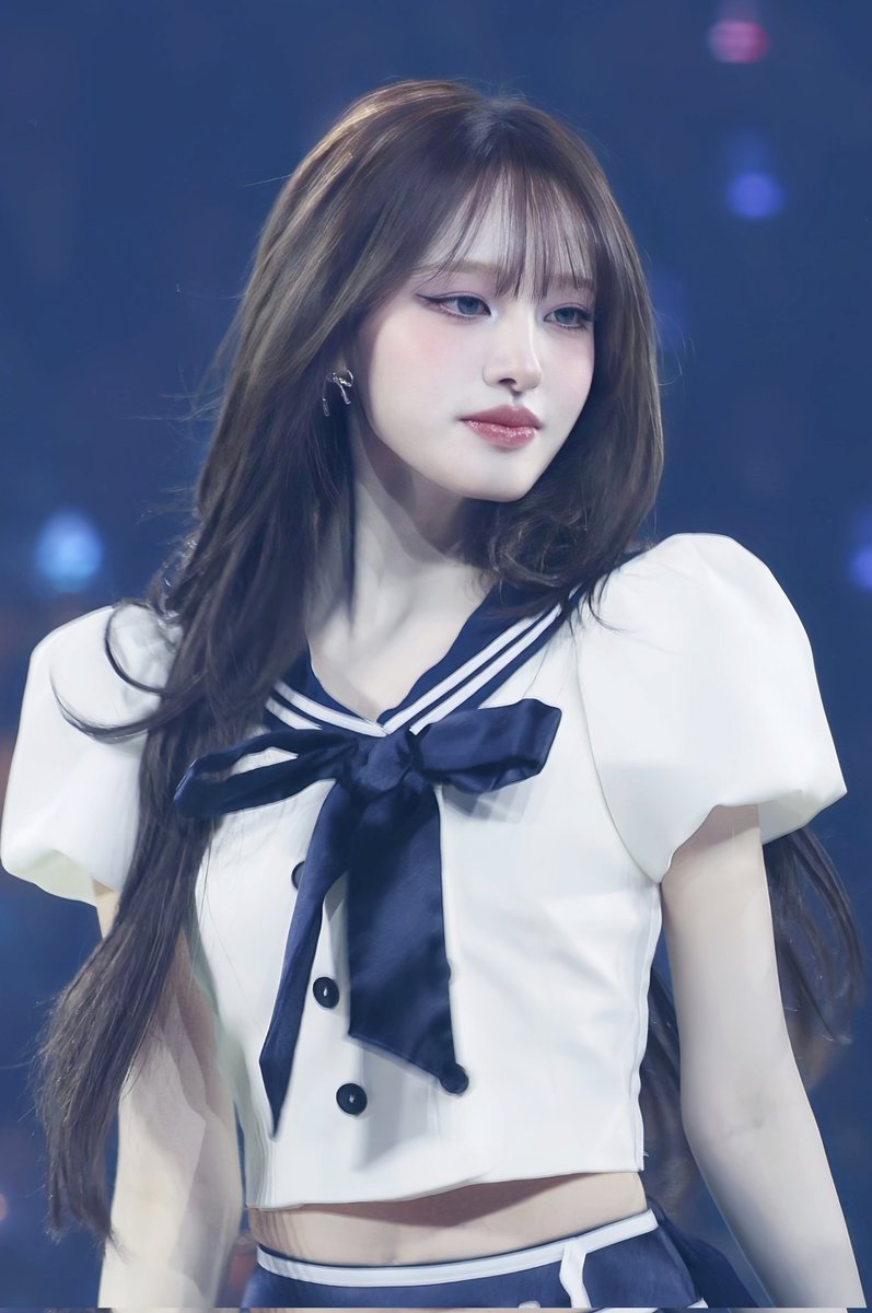 acervo liz tweet media