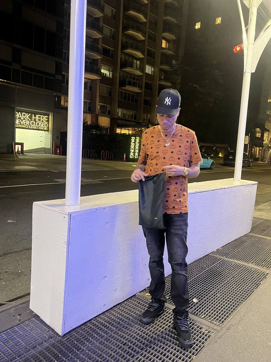 TheManWithE.S.P.N tweet media