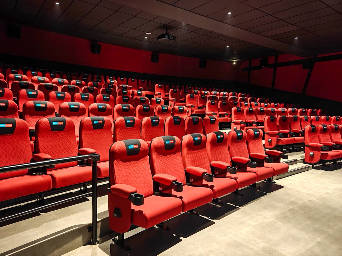 PulzElectronics's tweet image. Experience precision-engineered sound by Pulz at Bharath Cinemas, Sullia.

#pulzelectronics #pulz #movie #soundviral #cinéma