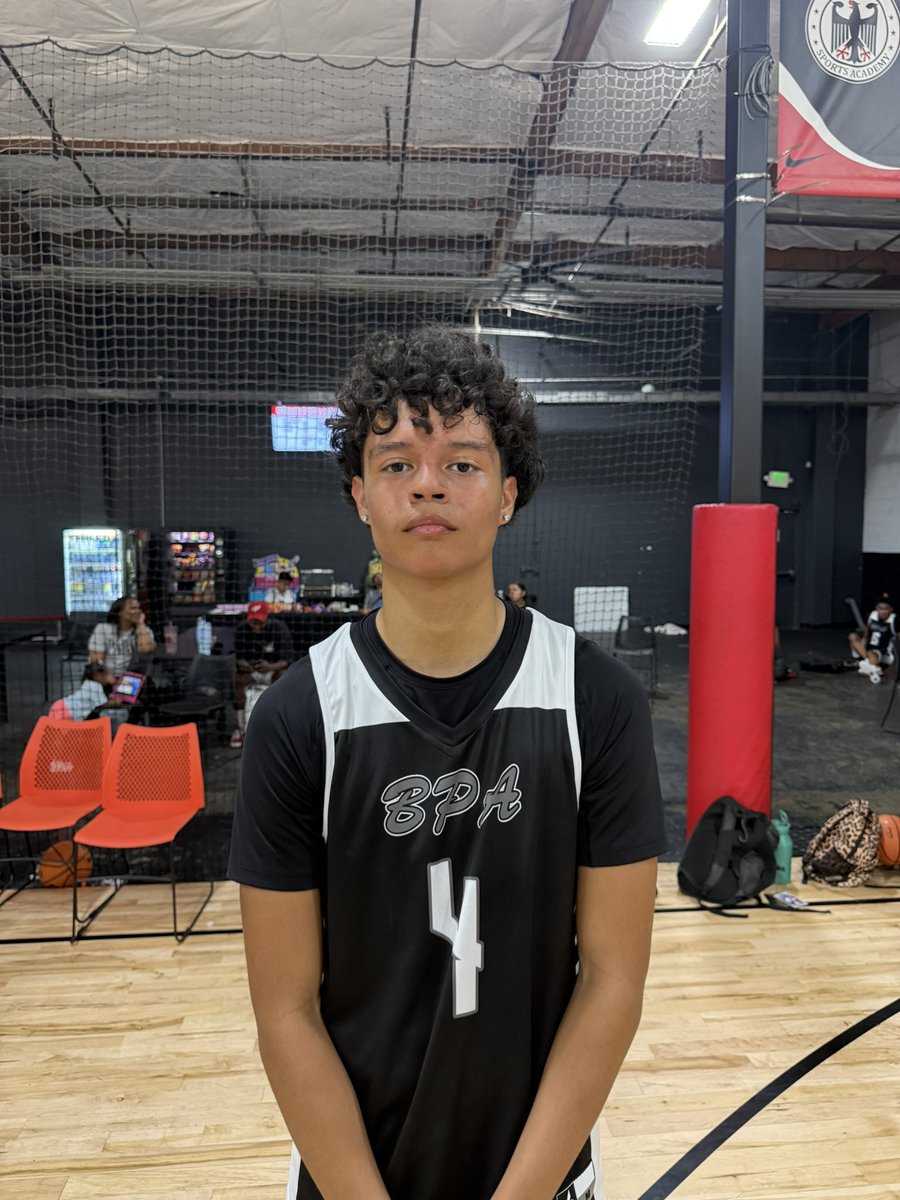 Coach Ash ™️ tweet media