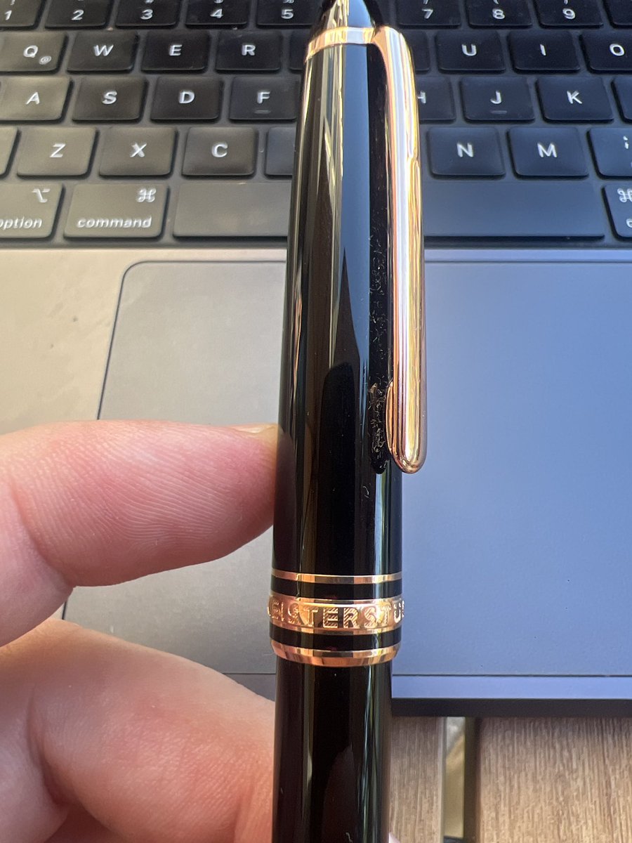 Aleex Minimal tweet media