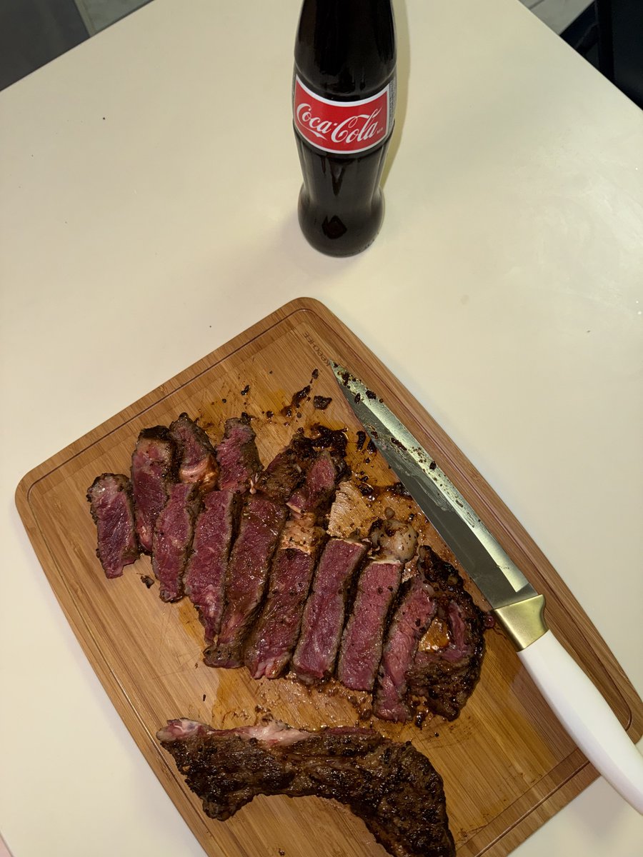 ALX 🇺🇸 tweet media