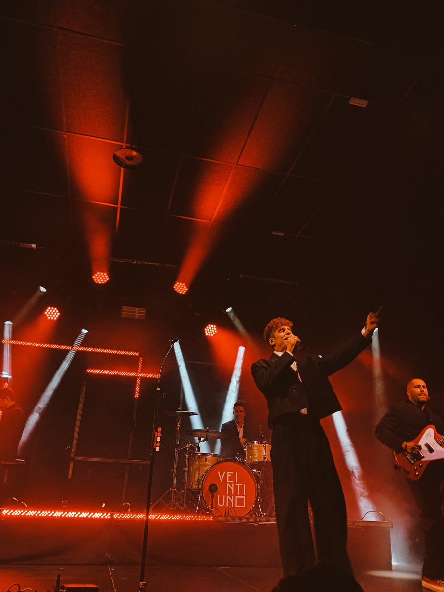 𝐕𝐢𝐜𝐭𝐨𝐫𝐢𝐚 𝐆𝐚𝐫𝐜𝐢𝐚 tweet media