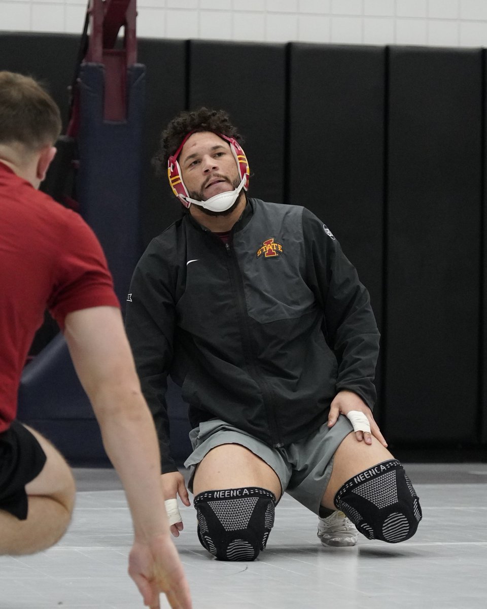 Iowa State Wrestling tweet media