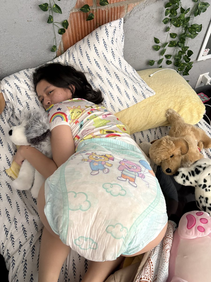 𝓜𝓲𝓶𝓲 𝓞𝓭𝓭𝓫𝓪𝓵𝓵 tweet media