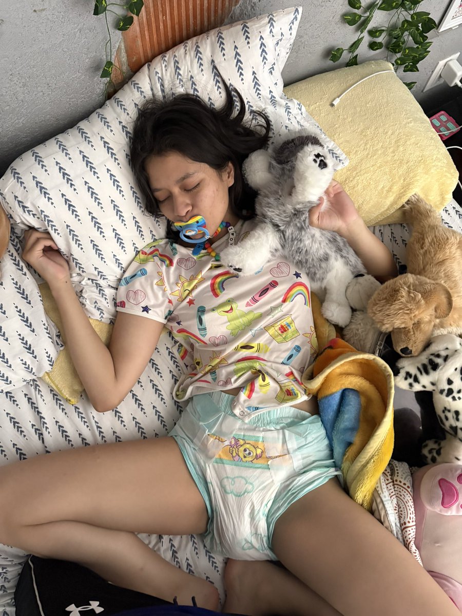 𝓜𝓲𝓶𝓲 𝓞𝓭𝓭𝓫𝓪𝓵𝓵 tweet media