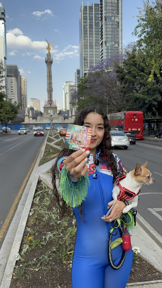 By.luaambriz tweet media