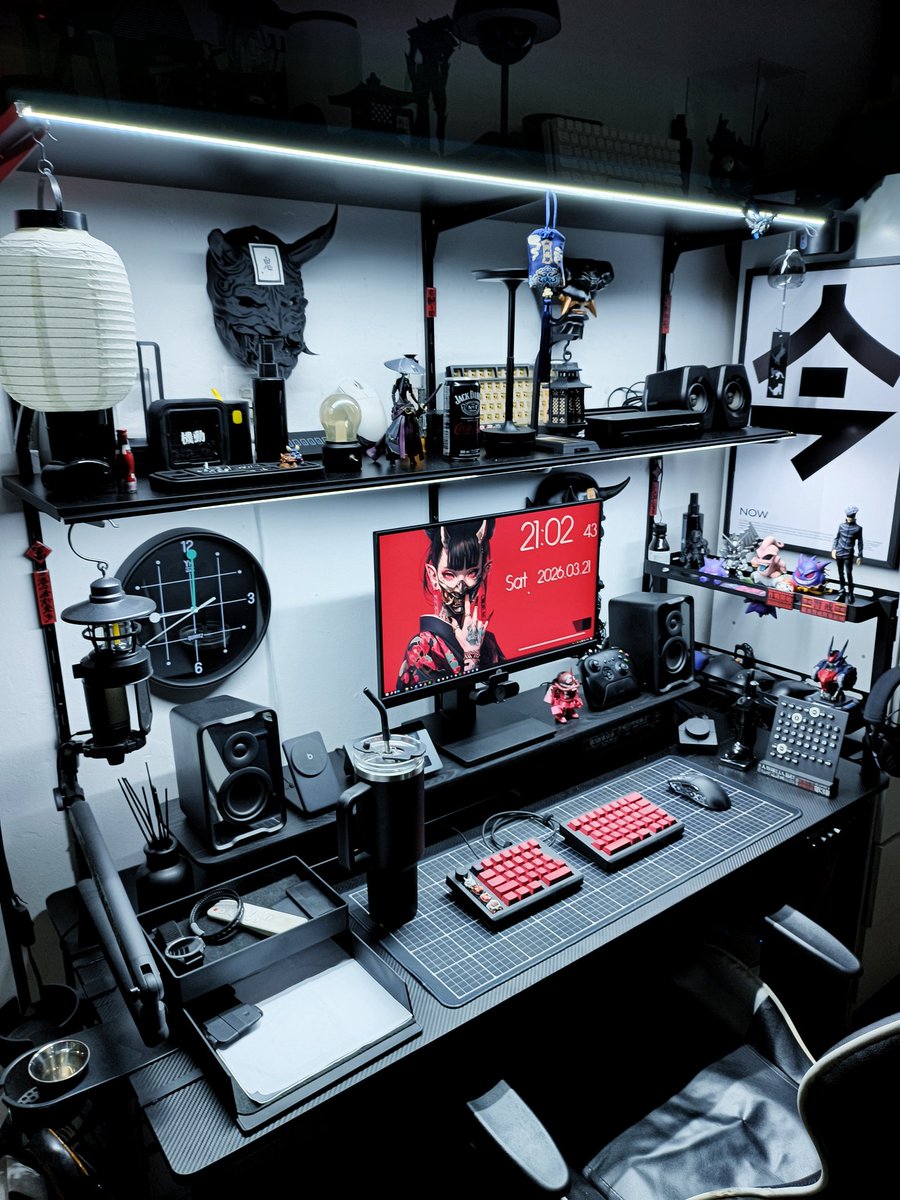 ulimago_official tweet media