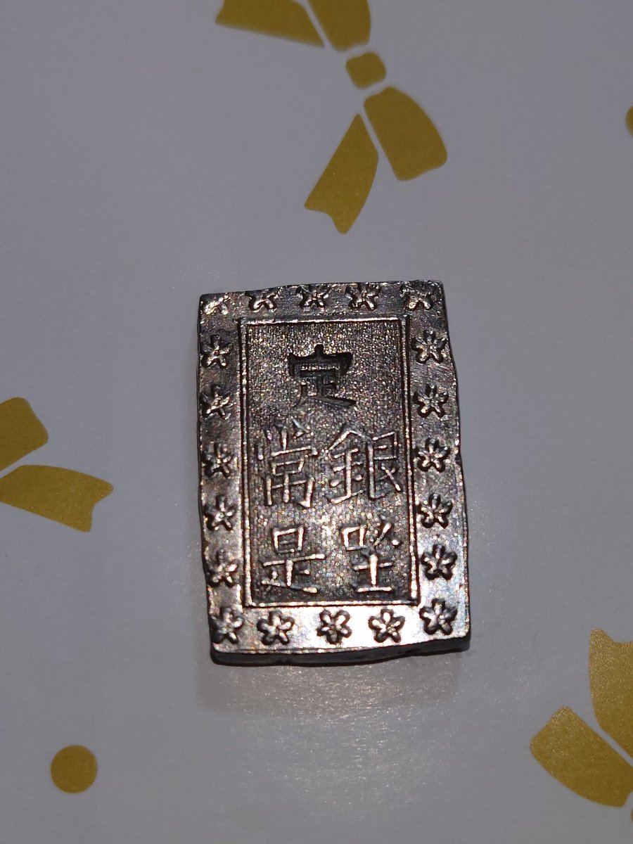 スピネル tweet media