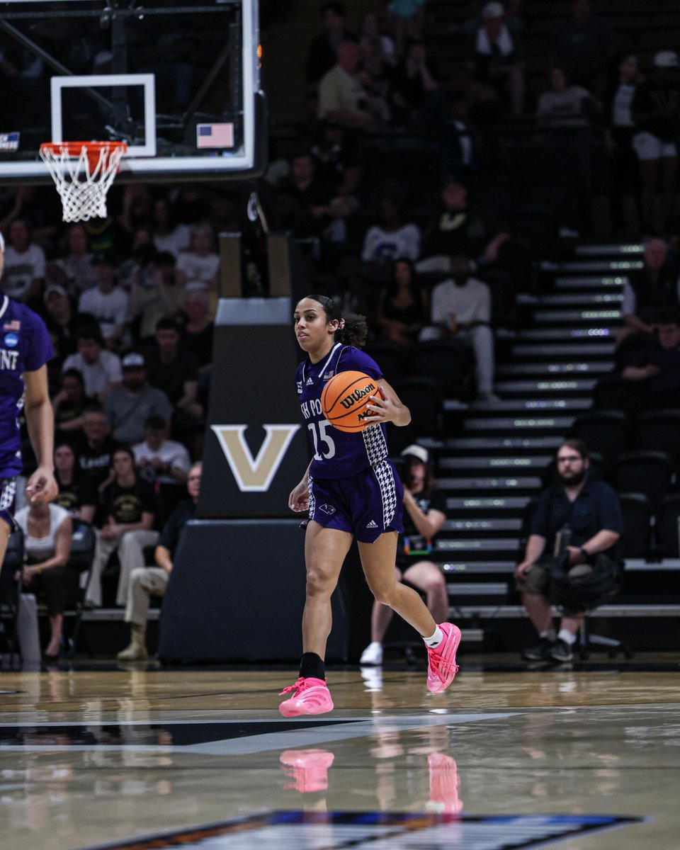 HPU Women's Basketball tweet media