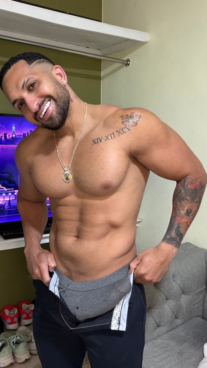 Would you trust this face? 😏