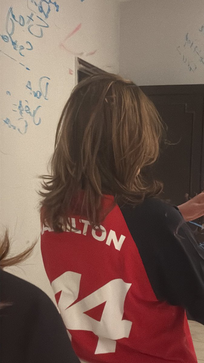 MIMI🪬 tweet media