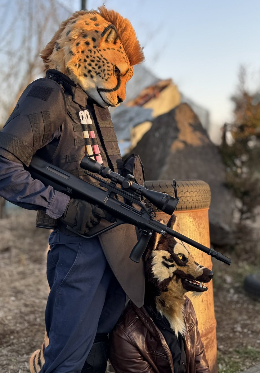 るなーる tweet media