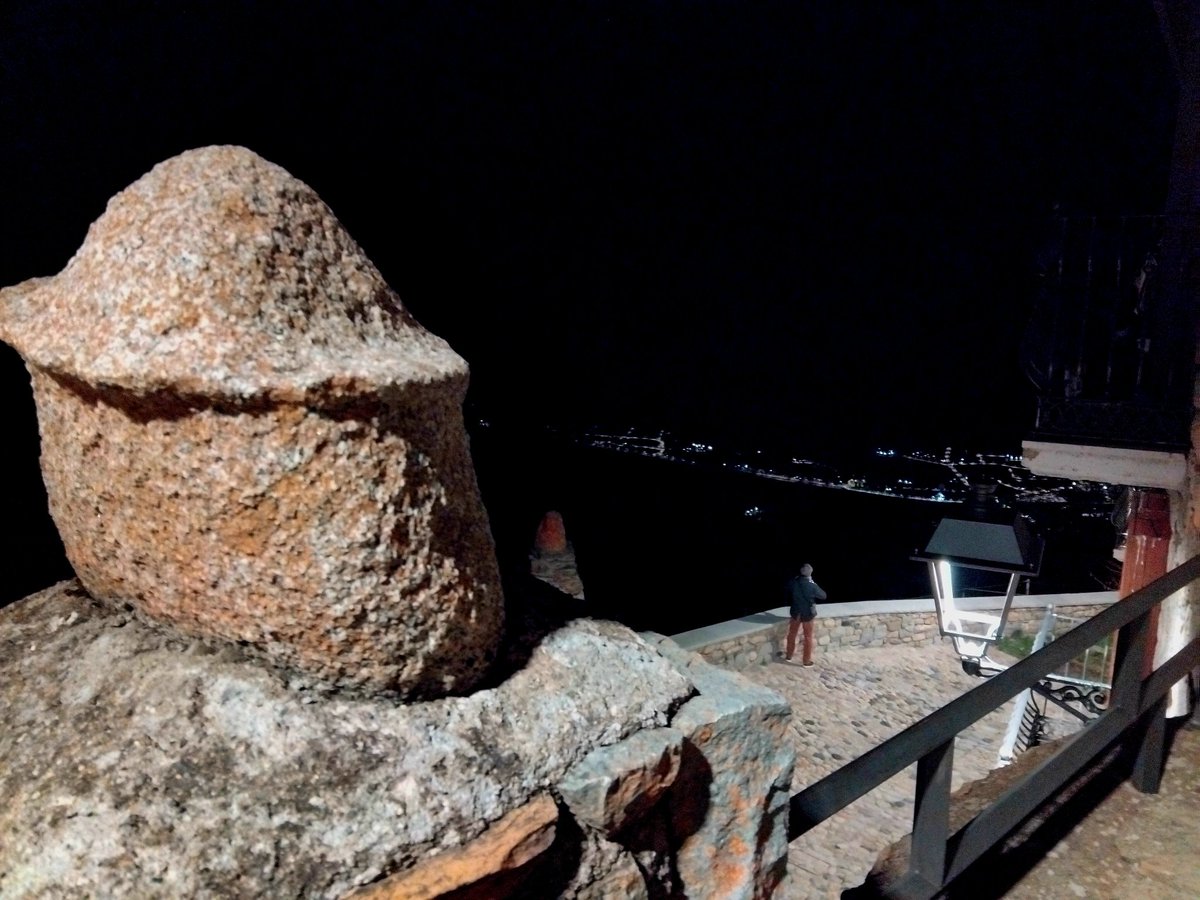 NúriaRIL tweet media