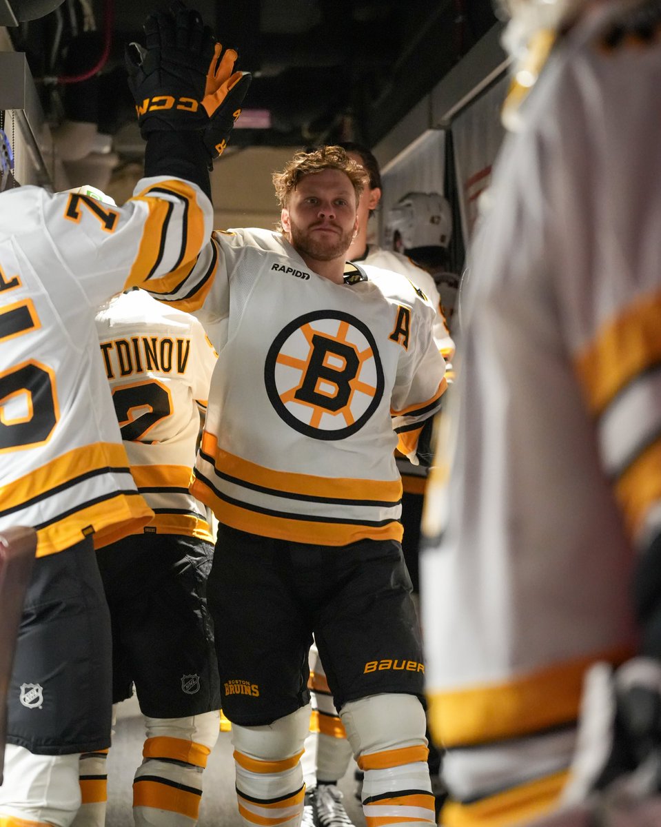 Boston Bruins tweet media