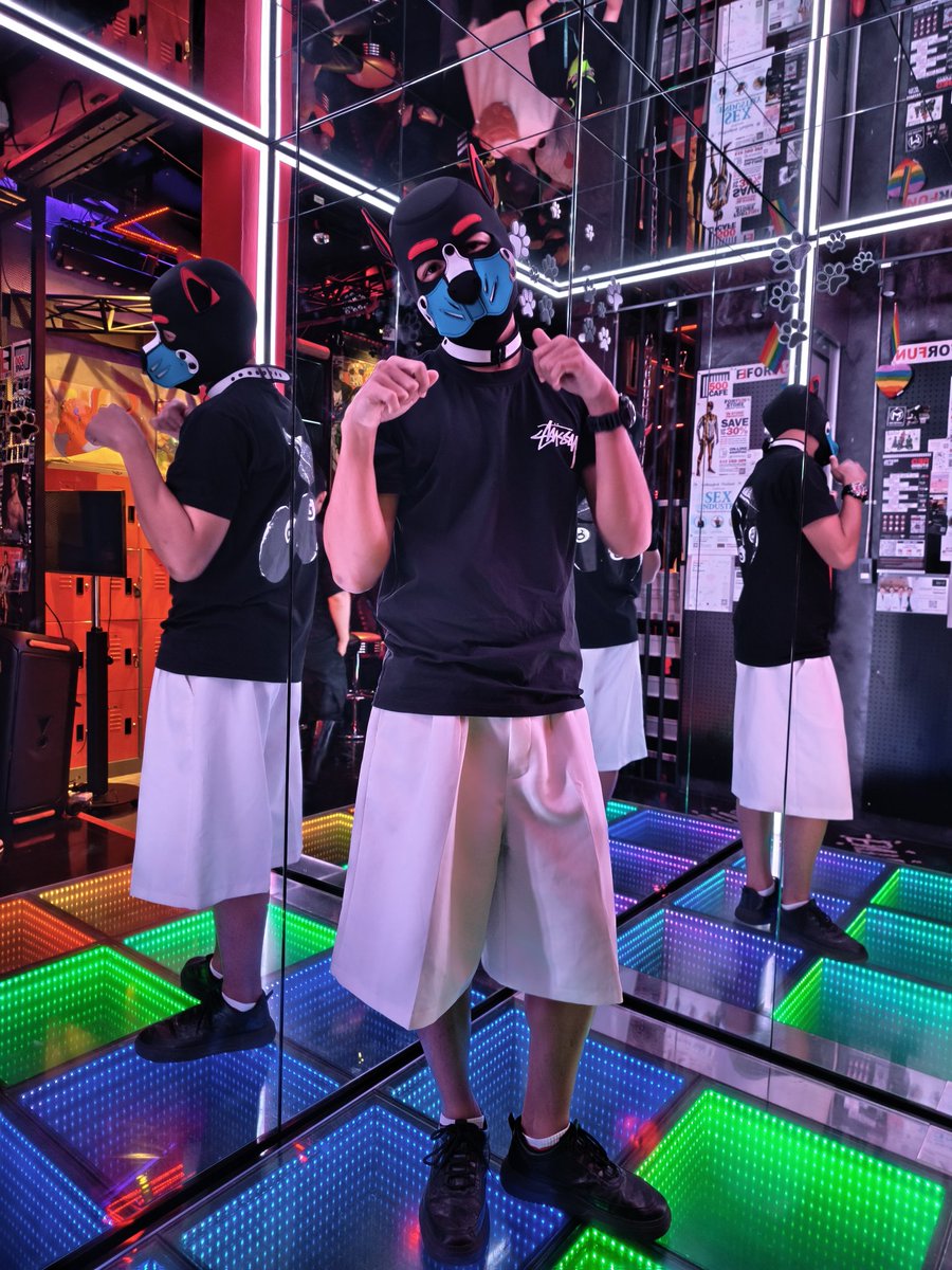 DogGxs_'s tweet photo. First time at @500cafebangkok ,❤️🩵
Woof Woof🥵🐶🫶🏻 https://t.co/kB4rSrrgT4