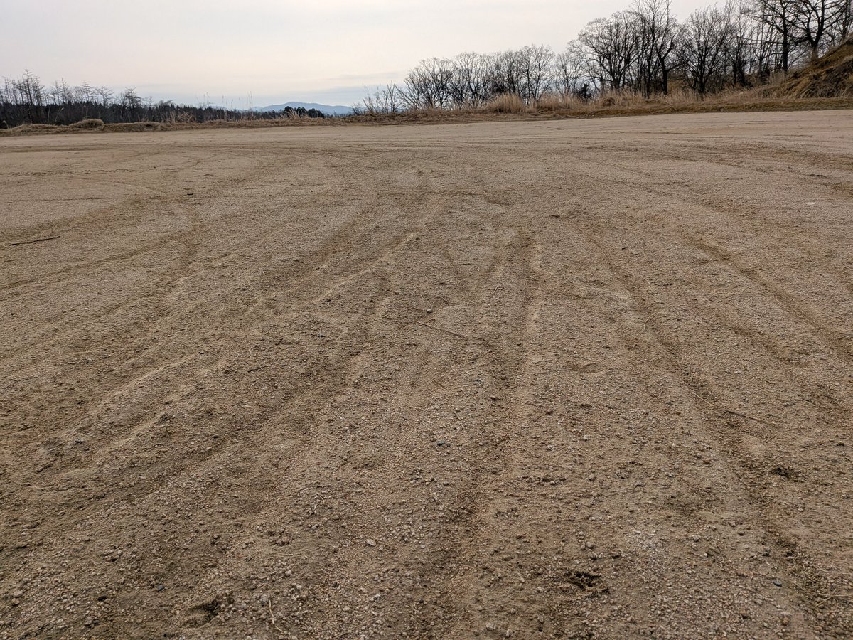 年中何かしら滑ってる人-44 tweet media