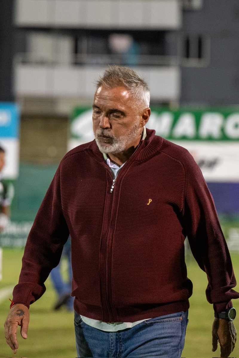 El Show De Ferro tweet media