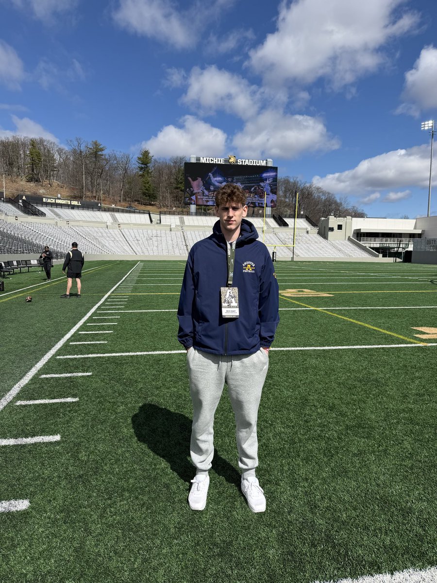 Ben Hnat tweet media