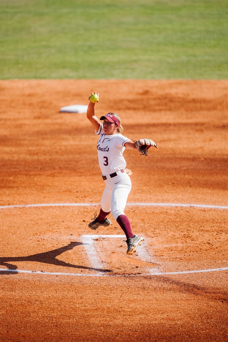 EKU Softball tweet media