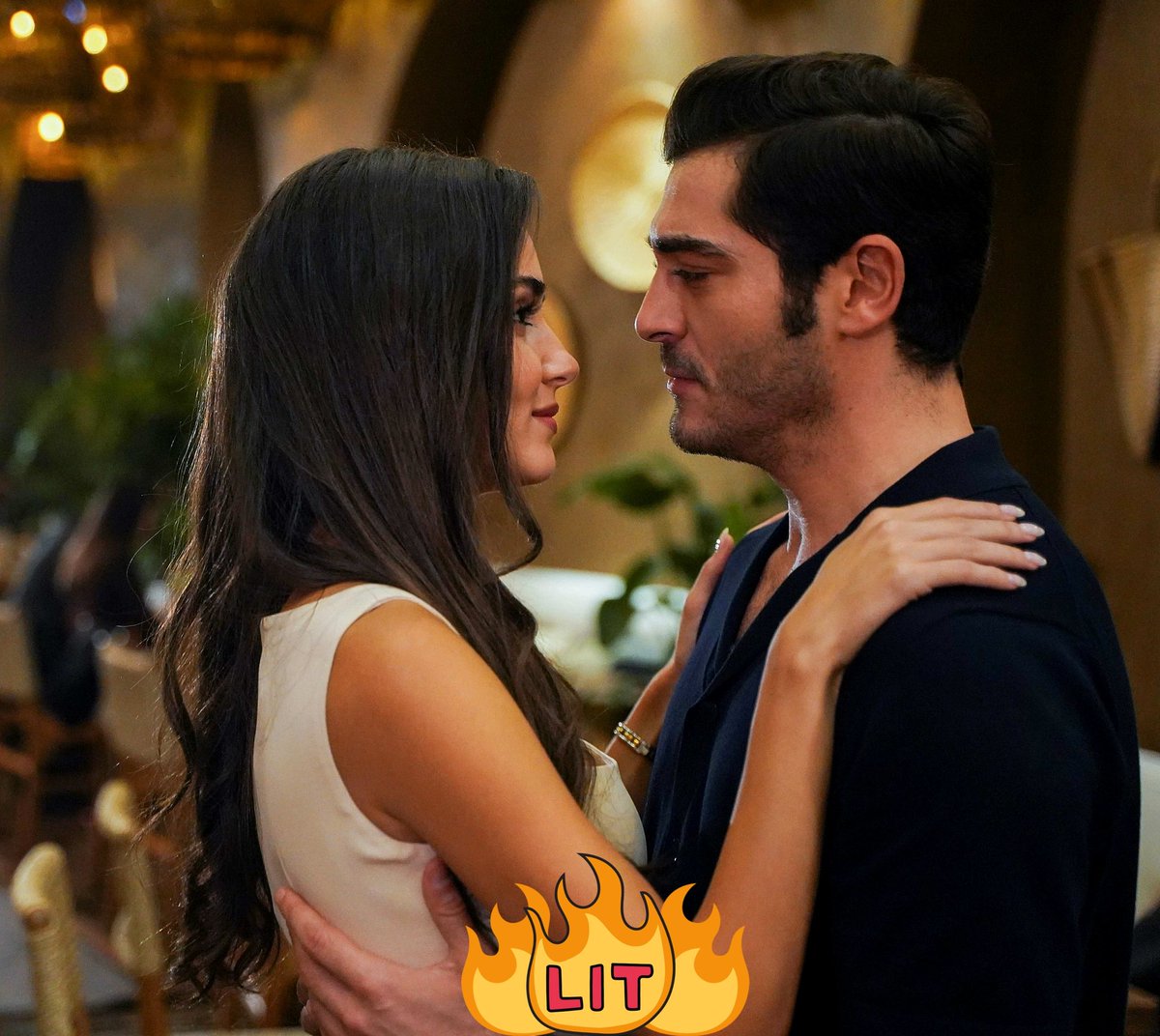 Lady_Pirate's tweet image. Meritatamente! Resterà sempre una delle mie serie preferite:1 gioco psicologico tra moralità e giustizia, 1 amore impossibile, 2 attori in stato di grazia, @QuiMediaset_it a quando in #primetime?🥹🥀🎭

#HandeErçel #BurakDeniz
#BambaşkaBiri § #AnotherLove

mediasetinfinity.mediaset.it/video/anotherl…