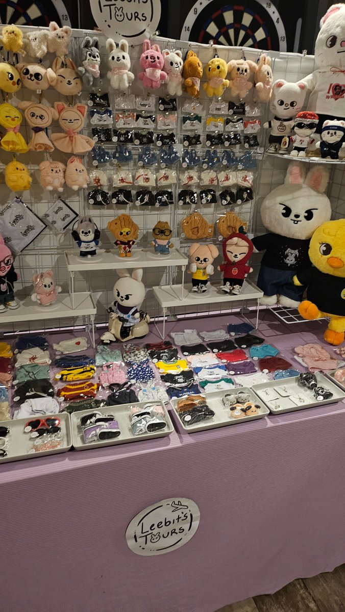 mong studios tweet media