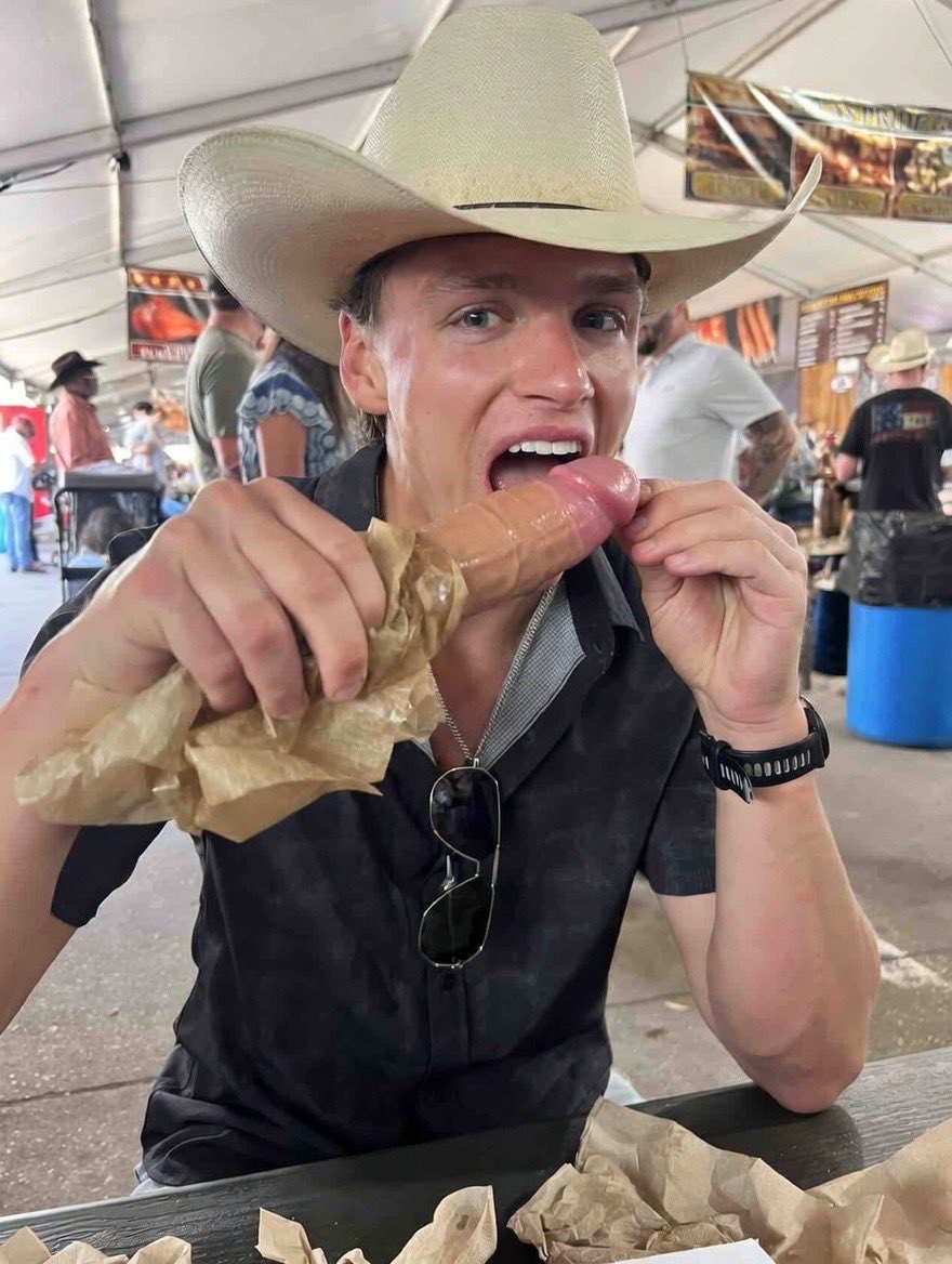 Not Canadian tweet media