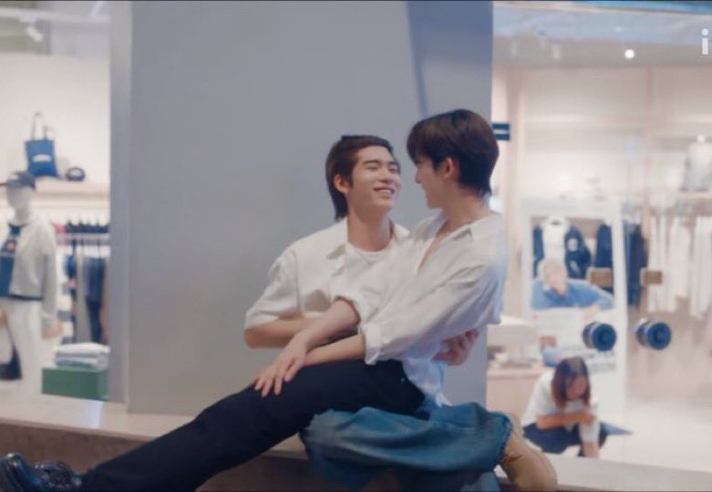 LostinRose tweet media