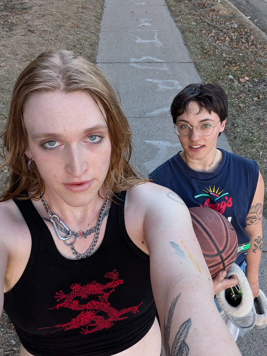 ^_^ sophie :3 tweet media