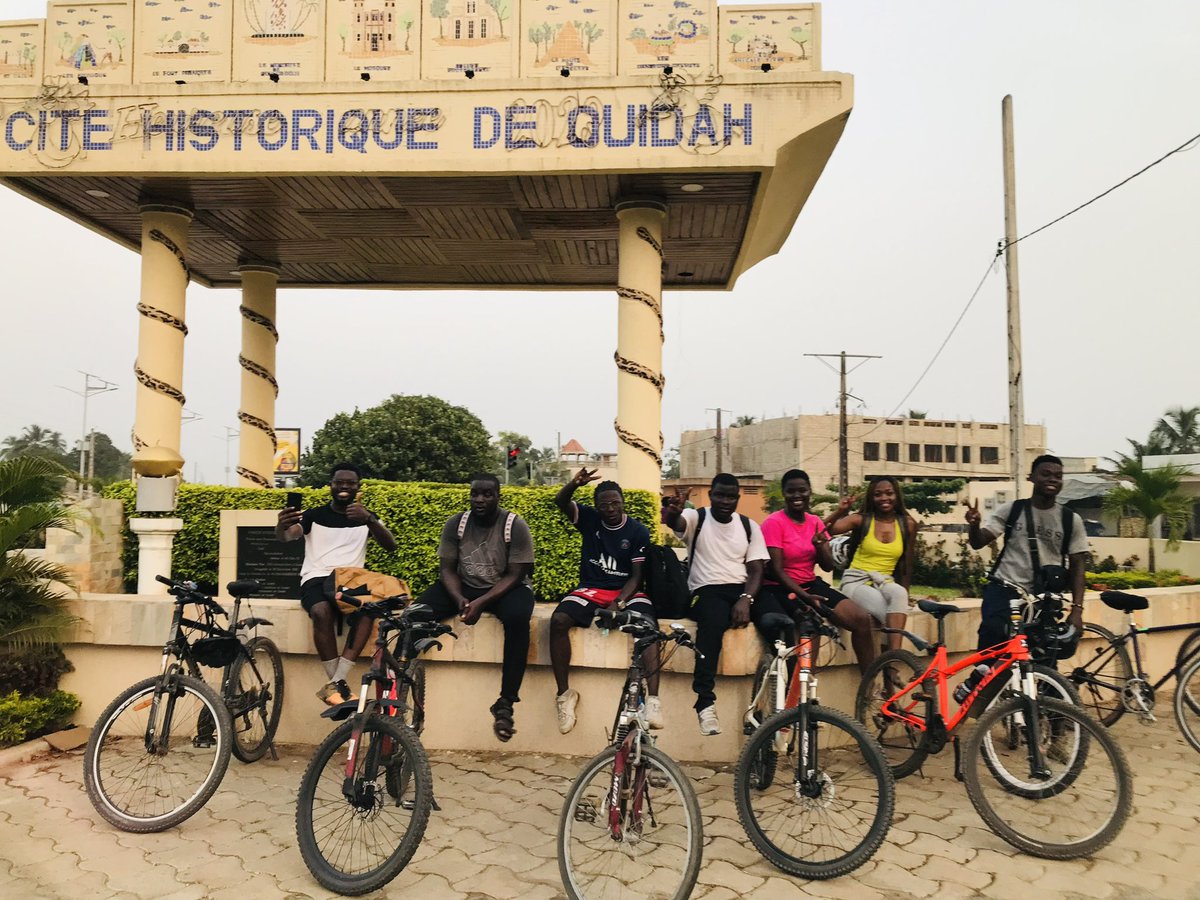 𝕁𝕆 🇧🇯🟦🟥 tweet media