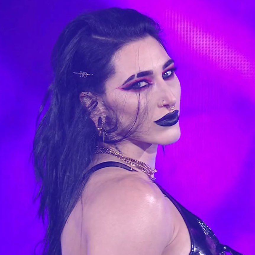 vixenqueen20👁️‍🗨️Liv&RheaRRECWinners🤍 tweet media