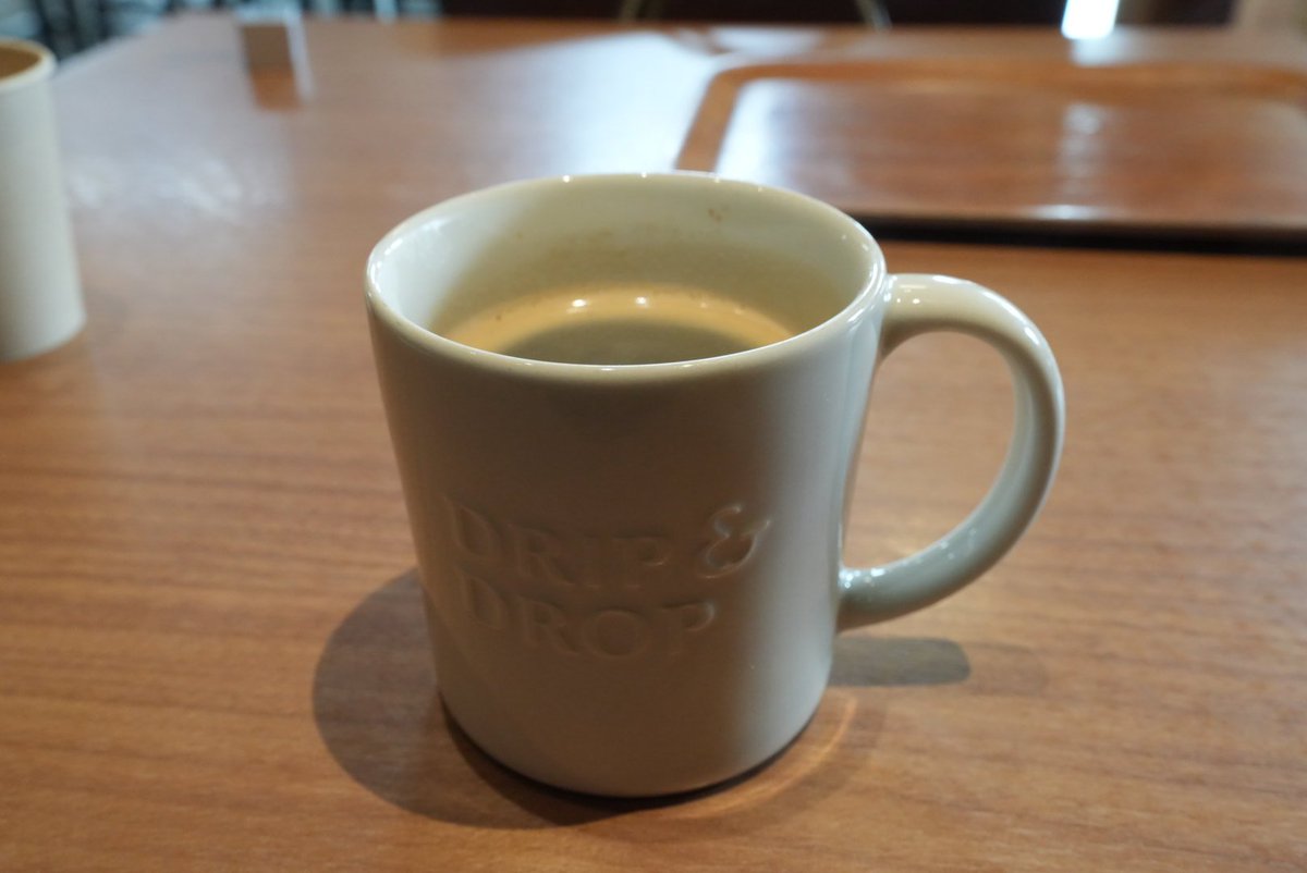 ナホン tweet media