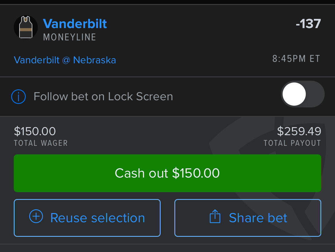 big larry tweet media