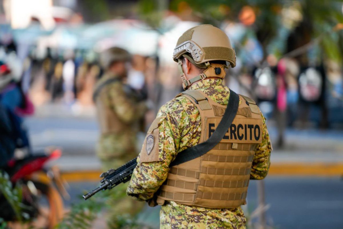 Ministerio de la Defensa Nacional tweet media