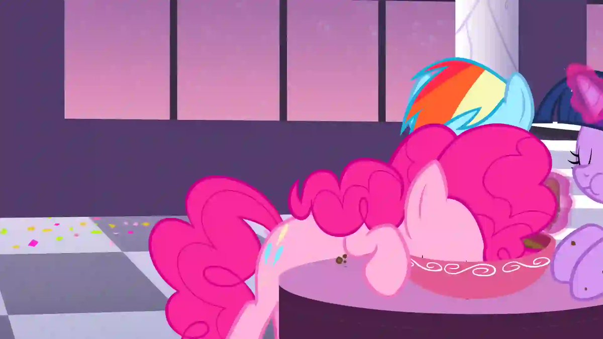 MLP:FiM Frames Bot tweet media