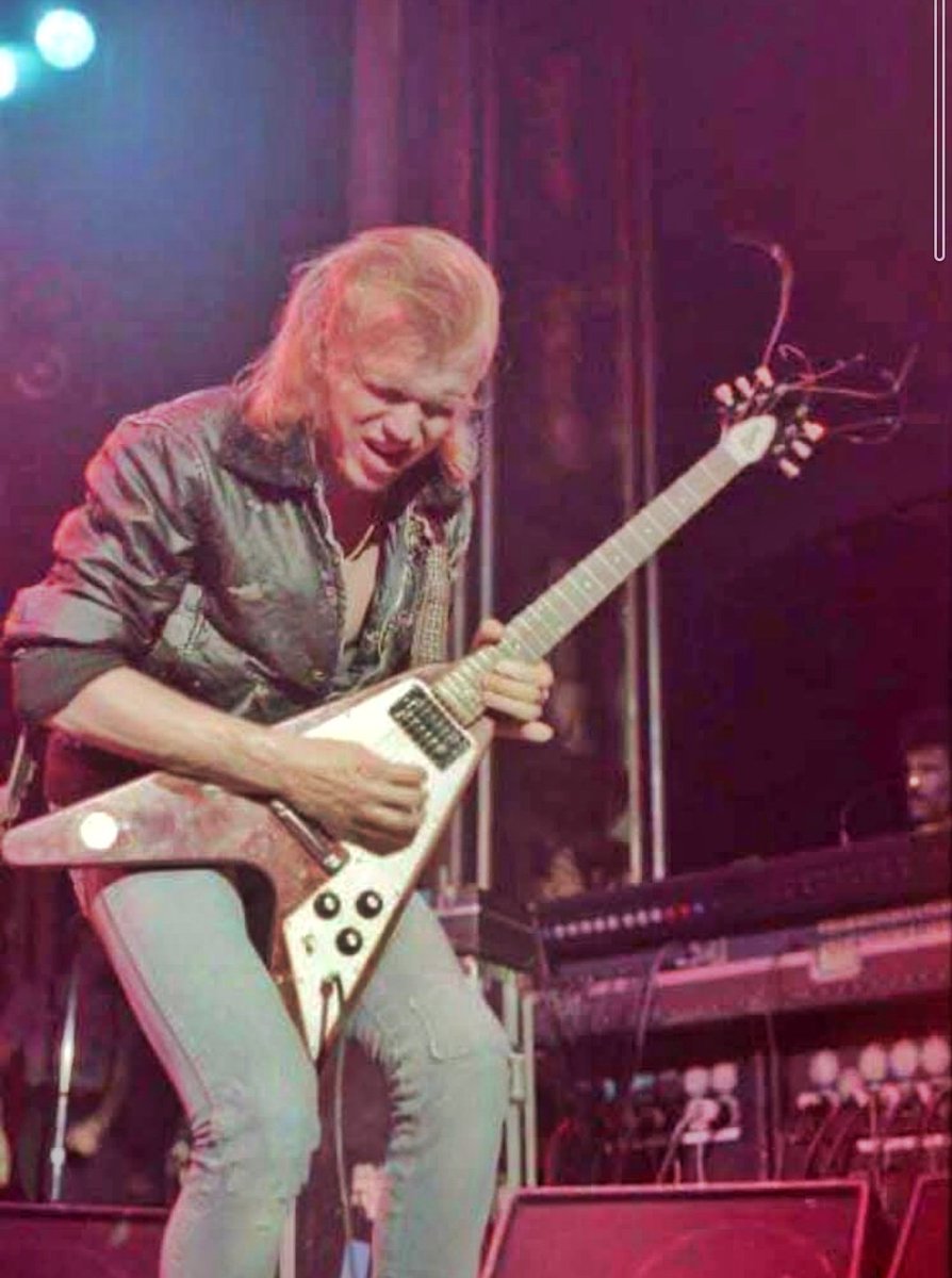 Rococo🌹Ghost of a Rose tweet media