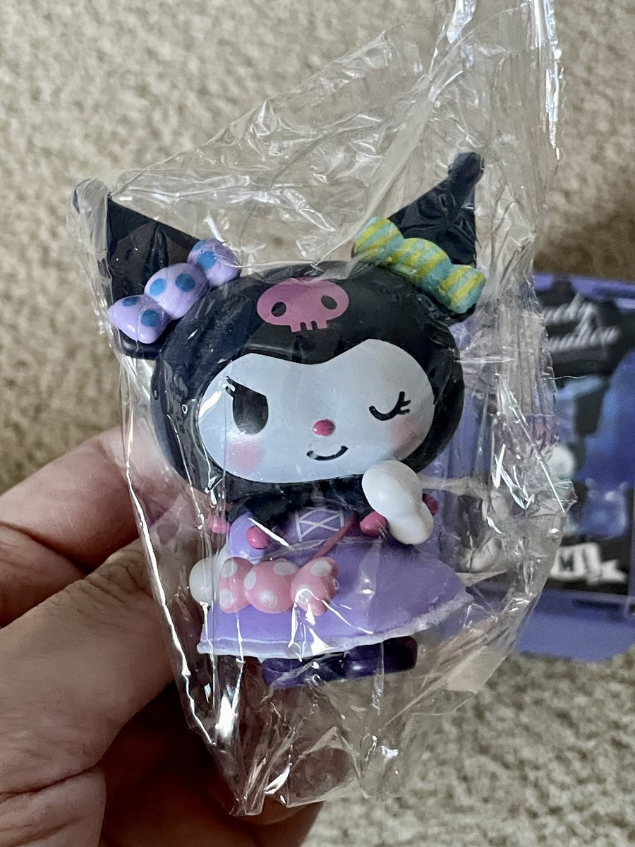 Squarehard tweet media