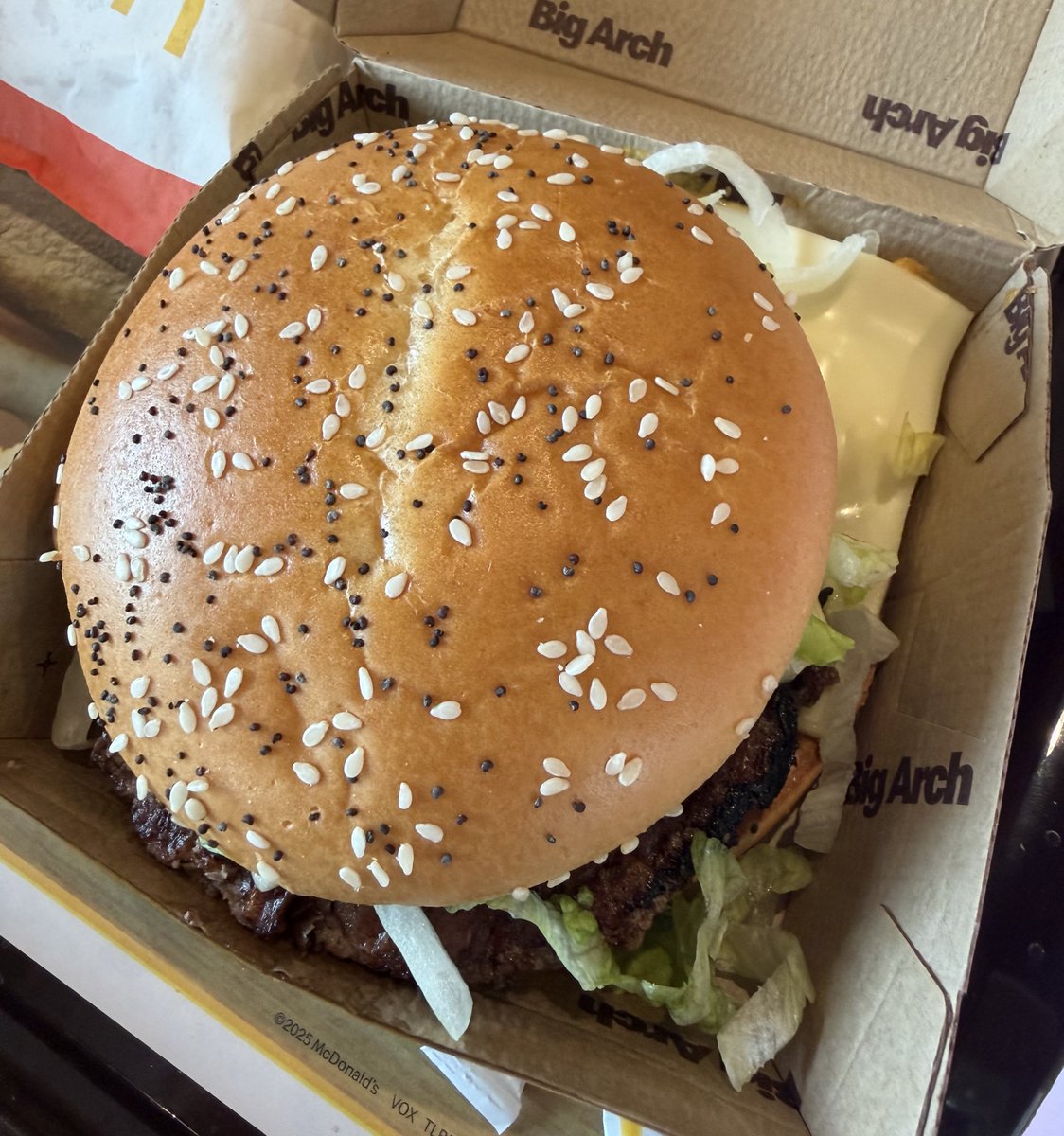 EduNainM's tweet photo. I’m having this for dinner… just so you guys know. 
#BigArch https://t.co/8fmMYm1EKA