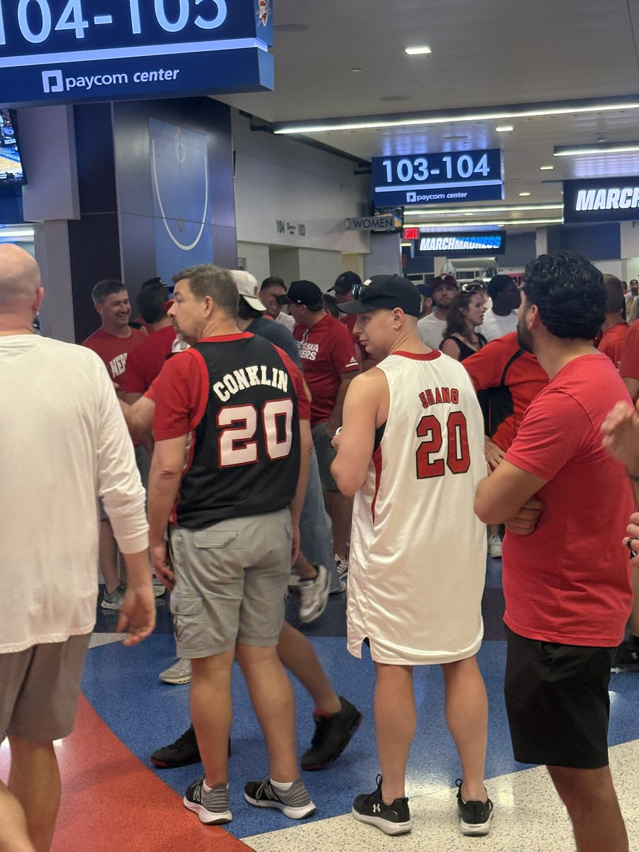 Mike James tweet media