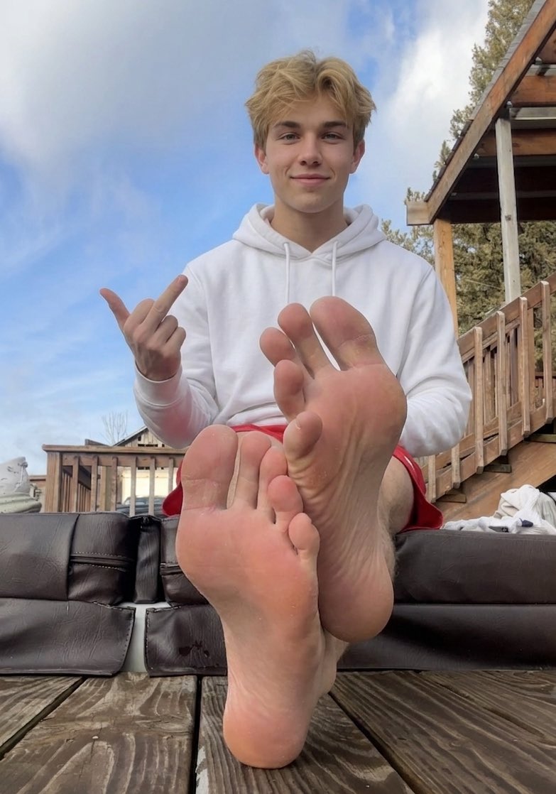 Alpha Zack tweet media